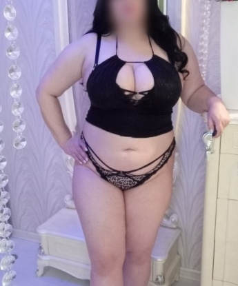 💋
У меня есть все, чтобы сделать твои фантазии реальностью. Я обладаю не только красивой внешностью, но и чувственным обонянием, позволяющим ощущать каждый твой вздох. Мои услуги позволяют тебе испытать настоящие оргазмы, которых ты никогда не забудешь. 🔥
Я мастерски владею техникой массажа, могу расслабить твое тело и душу после тяжелого рабочего дня. Мои руки способны пробудить в тебе новые эмоции и унести в мир незабываемых ощущений. 💆♂️
Мои клиенты отмечают, что я всегда создаю уютную и расслабляющую атмосферу, я обеспечиваю полную конфиденциальность и умею слушать. Результат - полное удовлетворение и желание вернуться ко мне снова. 💯
Ознакомься с моими фото, чтобы убедиться, что я настоящая и соблазнительная. Жду тебя в Москве, чтобы дарить тебе незабываемые моменты удовольствия. Не упусти шанс испытать все, чего ты давно мечтал! 😘 Таисия